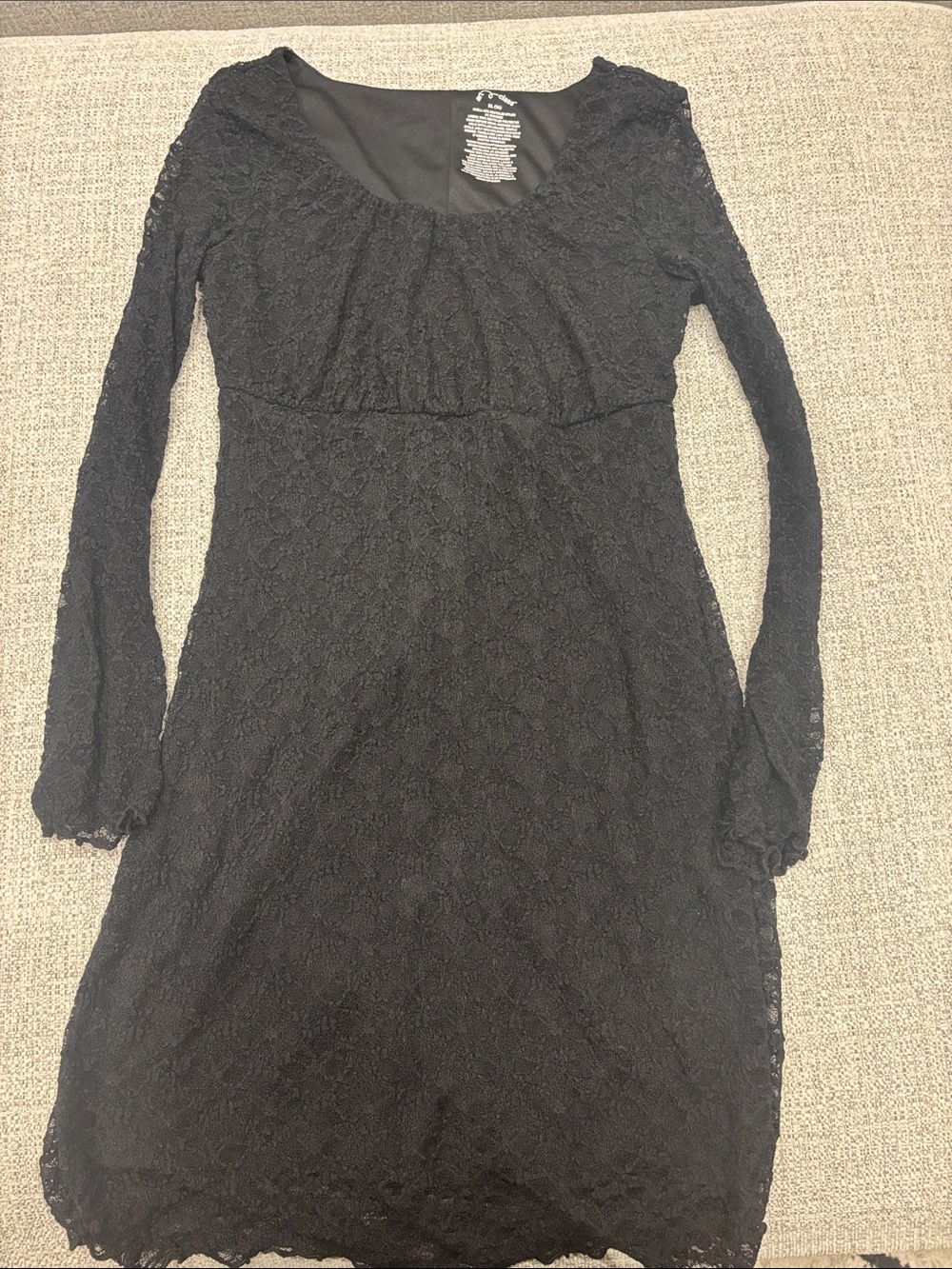 art class Black Lace Long-Sleeve Empire Waist Dress